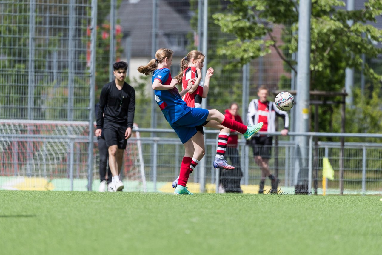 Bild 64 - wCJ Altona 2 - VfL Pinneberg 2 : Ergebnis: 15:0